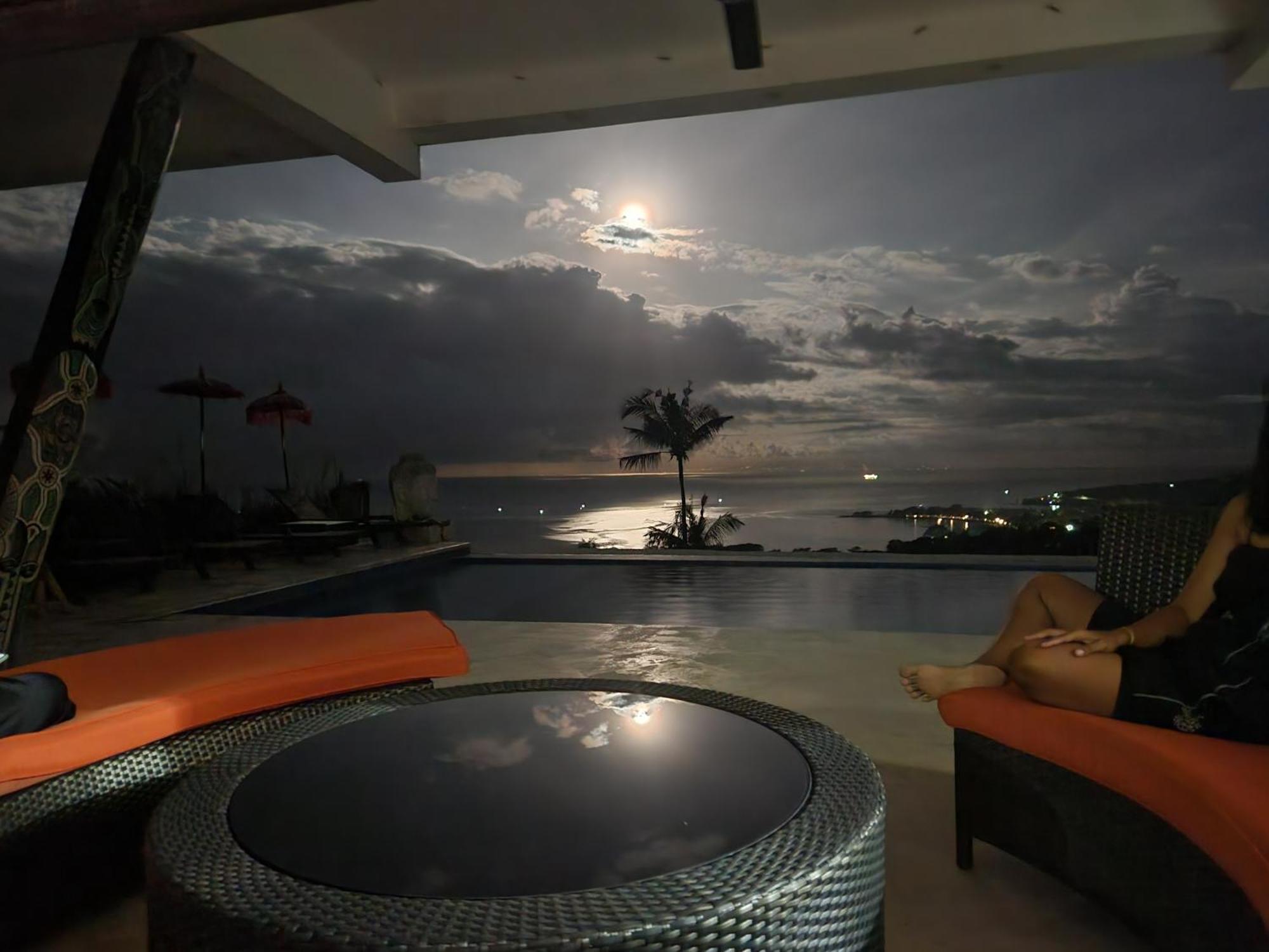 Villa Umbrella Lombok Senggigi Ngoại thất bức ảnh