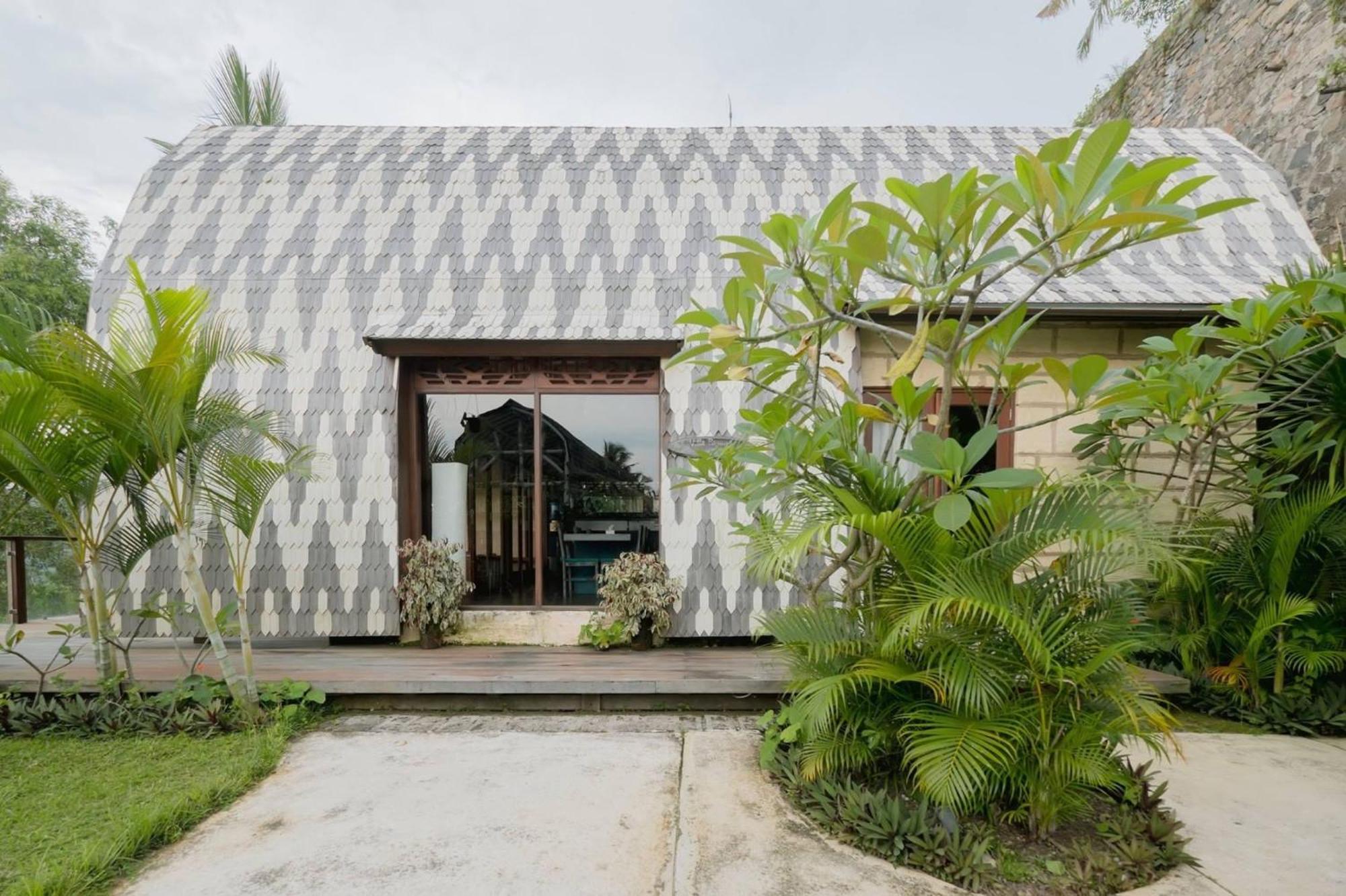 Villa Umbrella Lombok Senggigi Ngoại thất bức ảnh